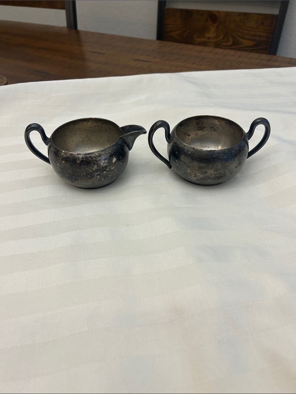 Academy silver on copper Creamer and Sugar Set - Classic Two-Handle Design nolid